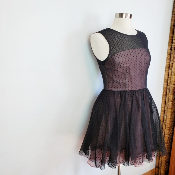 Betsey Johnson Perfect Overlay Black Swiss Dress 6 - Picture 2 of 13